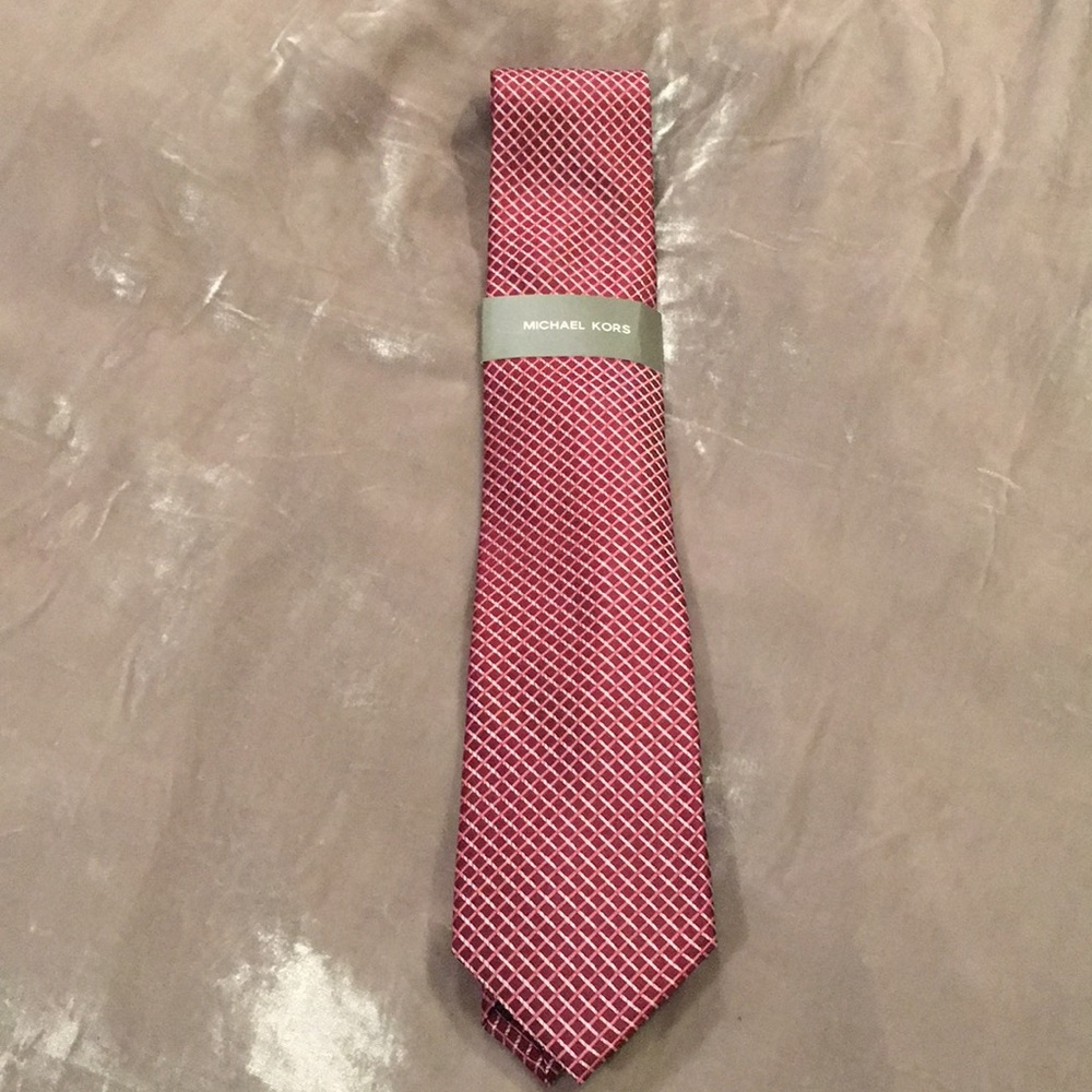 NWT Michael Kors tie red/pink